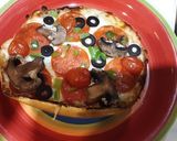 A picture of step 6 of Keto Spaghetti squash pizza.