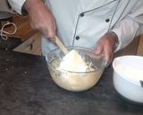 Foto del paso 5 de la receta Bizcocho con harina de espelta y sin azúcar