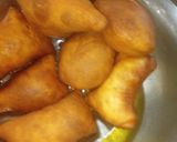 A picture of step 8 of Lemon mandazi.