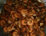 Foto langkah ke 3 dari resep Udang jamur kancing saus mentega.