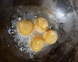 এগ মেয়ো পটেটো বম্ব (egg mayo potato bomb recipe in Bengali) রেসিপির ধাপ 5 ছবি