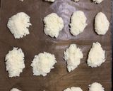 Foto del paso 2 de la receta: Alfajores coco rellenos dulce de leche
