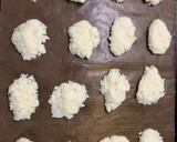 Foto del paso 2 de la receta: Alfajores coco rellenos dulce de leche