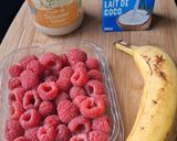 Une image de l'étape 1 de Smoothie bananes, framboises.
