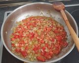 Foto del paso 3 de la receta: Albondiguillas estofadas con calamar