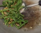 Foto langkah ke 5 dari resep Kacang Panjang Tumis Rebon.