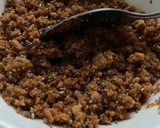 Foto del paso 12 de la receta: Tarta de queso quemada, con crumble de galletas, miel y chía