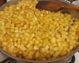 A picture of step 5 of Apple Pie.