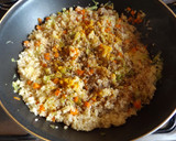 Foto del paso 4 de la receta: Quinoa con verduras, alga Kombu y salsa de soja
