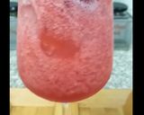 A picture of step 4 of Raspberry 🍋 lemonade.