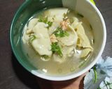 Foto langkah ke 11 dari resep Sup Wonton Ayam Udang.