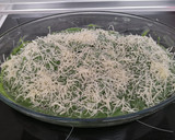 Foto del paso 10 de la receta: Bacalao con patatas y bechamel de espinacas
