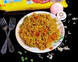 वेज मसाला मैगी (veg masala maggi recipe in Hindi) रेसिपी चरण 3 फोटो
