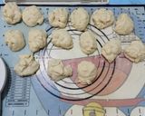 Foto langkah ke 5 dari resep Donat Jadul Empuk.