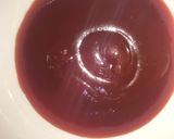 Gambar langkah 4 resipi Sosej masak merah simple.