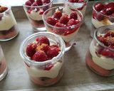Une image de l'étape 4 de Tiramisu aux framboises🍨.