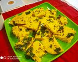 A picture of step 7 of Sooji Besan Dhokla in Microwave.