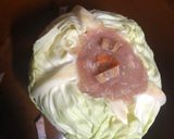 รูปขั้นตอนการทำที่ 2 ของ น้ำแกงกะหล่ำปลียัดไส้หมูสับโบราณ