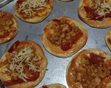 Foto langkah ke 4 dari resep Chicken cheese with 🌽 mini's 🍕.