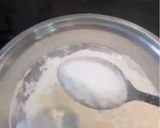 A picture of step 1 of Matar Kachori.