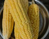 A picture of step 1 of Sweet Corn Soup.