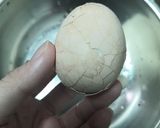 Hình bước làm 1 của món Trứng ngâm Xì dầu