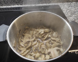 Foto del paso 2 de la receta: Crema de champiñones