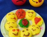 A picture of step 8 of Emoji Rava Idli.