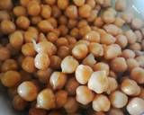 Roasted Spicy chickpeas recipe step 3 photo