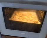 Φωτογραφία βήματος 5 της συνταγής Smashed potatoes με αρωματικά