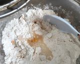 Foto langkah ke 2 dari resep Klepon Ubi Brownies Pandan.