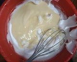 Foto langkah ke 3 dari resep Japanese Souffle Pancake.