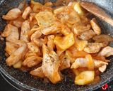 Foto del paso 3 de la receta: Pollo con calabacín