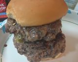 A picture of step 3 of Double Dilly Burger.