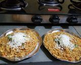 A picture of step 3 of Cheese Maggi.