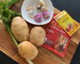 Foto langkah ke 2 dari resep Perkedel Kentang Kornet.