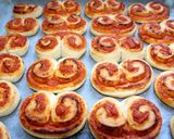 Pizzás tekercs recept fázis 8 fotója
