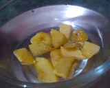 A picture of step 4 of Caramelized fruit rice kheer.