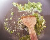 A picture of step 3 of Pesto pasta with mint and coriander.