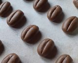 Foto del paso 3 de la receta: Galletitas de café☕