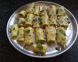 A picture of step 4 of Stuffed Khandvi.