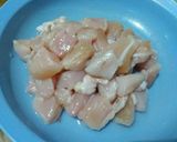 Foto langkah ke 1 dari resep Ayam Popcorn Simpel.