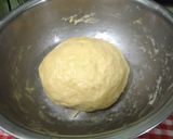 Foto langkah ke 5 dari resep Roti Kentang Empuk.