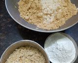A picture of step 2 of Thand Wale Gond Laddoo.
