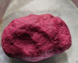 A picture of step 2 of Sugar-Free Beetroot Gujiya.