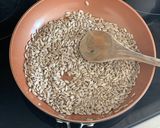 A picture of step 2 of Toasted sunflower seed nibble.