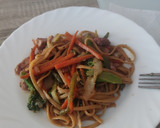 Foto del paso 7 de la receta: Wok de verduras, tallarines y pavo
