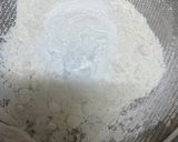 A picture of step 4 of Banana muffin.