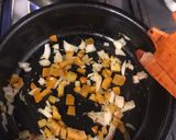 Foto del paso 2 de la receta: Chorizos vegetarianos de soja texturizada y lentejas!!!