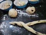 Roti Kismis Manis